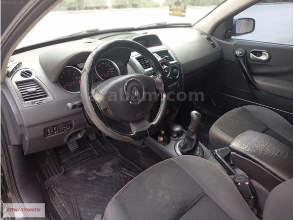 ÖZEVCİ OTOMOTİV'DEN DEĞİŞENSİZ ORJİNAL MEGANE 2 EXTREM...