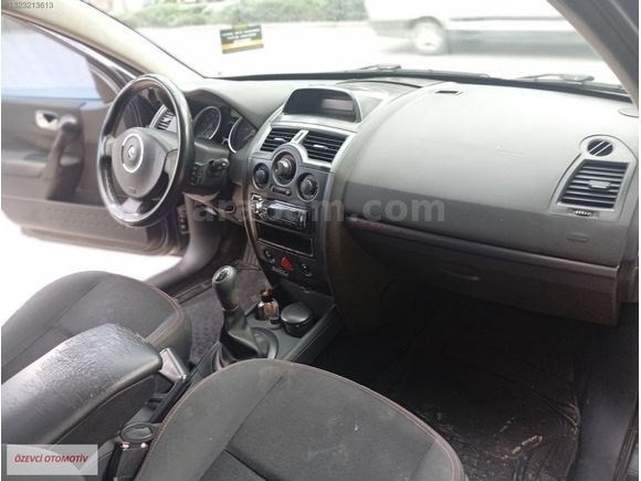 ÖZEVCİ OTOMOTİV'DEN DEĞİŞENSİZ ORJİNAL MEGANE 2 EXTREM...