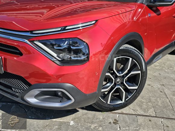 SMS MOTORS 2022 CİTROEN e-C4 SHİNE BOLD+HATASIZ+ISITMA+CAMTAVAN