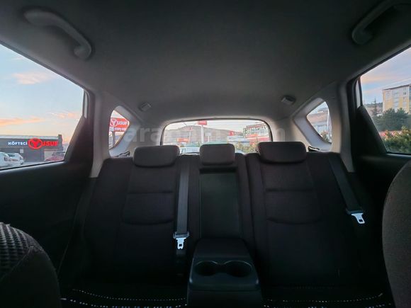Sahibinden Hyundai i30 1.6 CRDi CW Mode 2011 Model