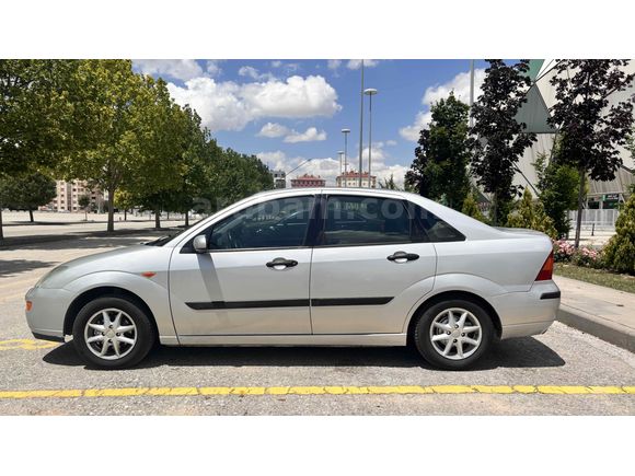 Sahibinden Ford Focus 1.6 Comfort 2001 Model 