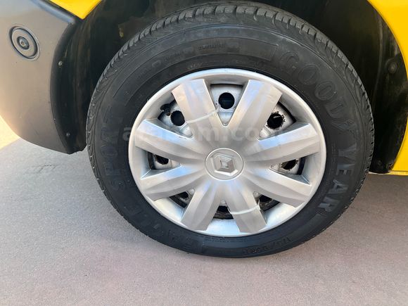 ÇAVUŞOĞLU 2000 RENAULT KANGOO EXPRESS 1.9 D HUSUSİ OTOMOBİL 65BG