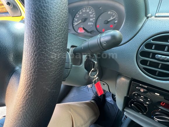 ÇAVUŞOĞLU 2000 RENAULT KANGOO EXPRESS 1.9 D HUSUSİ OTOMOBİL 65BG