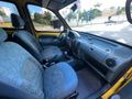 ÇAVUŞOĞLU 2000 RENAULT KANGOO EXPRESS 1.9 D HUSUSİ OTOMOBİL 65BG