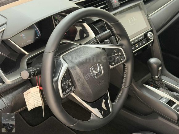 2021 CİVİC EXETİVE PLUS HATASIZ 57BİNDE ÇARPŞM ÖNLYC 182 HP