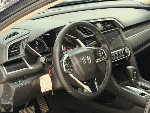 2021 CİVİC EXETİVE PLUS HATASIZ 57BİNDE ÇARPŞM ÖNLYC 182 HP