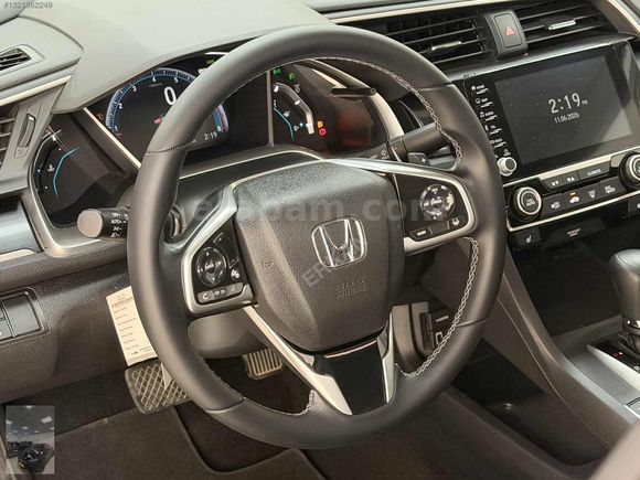 2021 CİVİC EXETİVE PLUS HATASIZ 57BİNDE ÇARPŞM ÖNLYC 182 HP