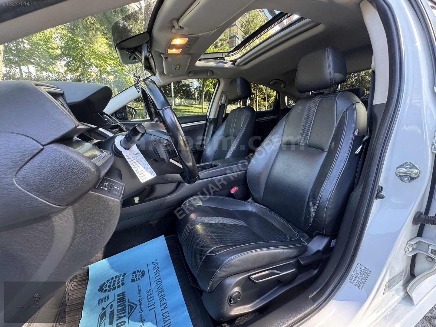 Galeriden Honda Civic 1.5 i-VTEC Executive Plus 2020 Model İstanbul 124.000 km Beyaz 6