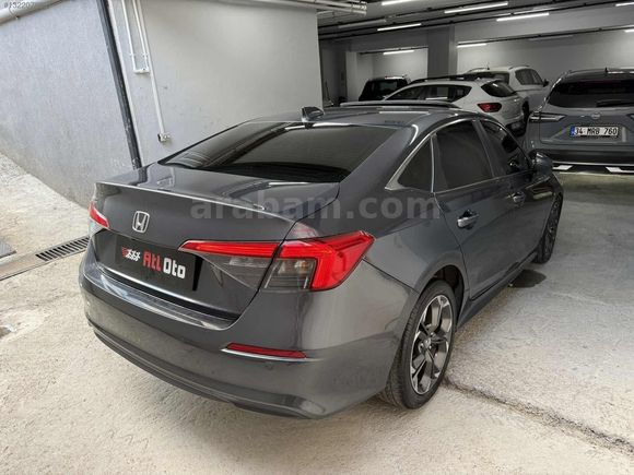 2024 ÇIKIŞLI GARANTİLİ 1.5 VTEC EXECUTİVE PLUS 68 BİNDE