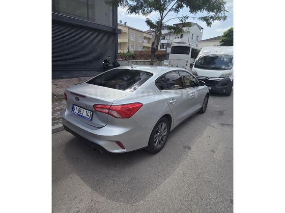 Sahibinden Ford Focus 1.5 EcoBlue Titanium Stil 2023 Model Kocaeli