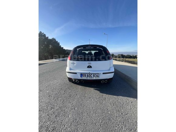 Sahibinden Opel Corsa 1.0 Essentia 2006 Model 