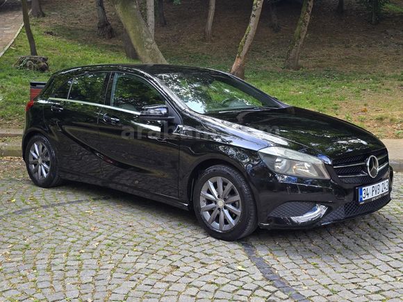 Galeriden Mercedes - Benz A 180 CDI BlueEfficiency Urban 2015 Model İstanbul