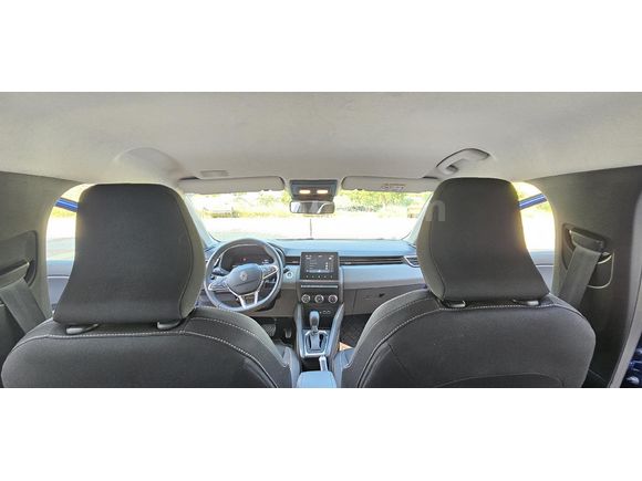 Sahibinden Renault Clio 1.0 TCe Evolution 2025 Model Antalya 17.000 km Mavi (metalik)