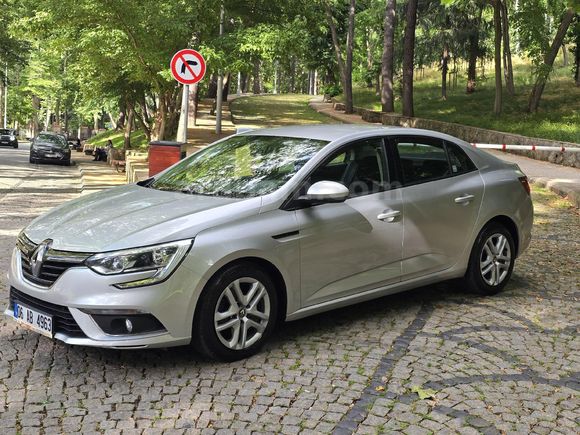 Galeriden Renault Megane 1.5 dCi Joy 2020 Model İstanbul