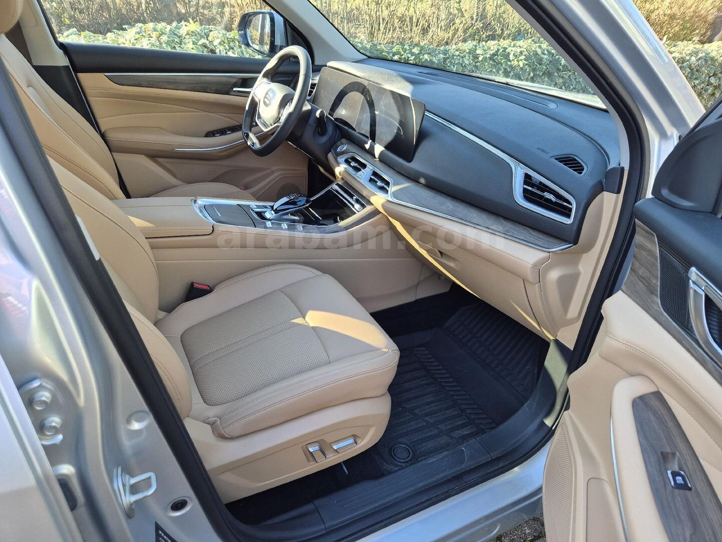 Sahibinden DFSK E5 1.5 Elegance 2024 Model İstanbul 6.001 km Gri (Gümüş) 2