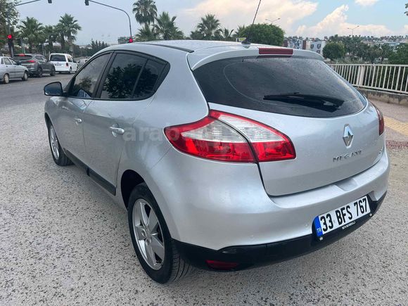 Sahibinden Renault Megane 1.5 dCi Expression 2012 Model 