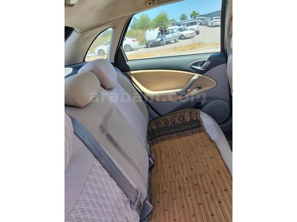 SAHİBİNDEN  Citroen C5 2.2 HDi SX 2001 Model 