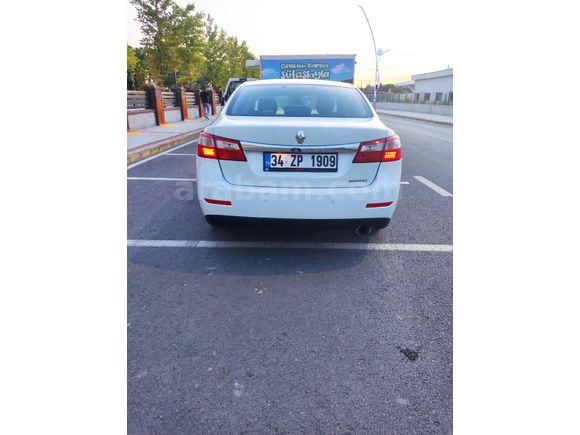 Sahibinden Renault Latitude 1.5 dCi Privilege 2013 Model