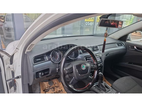 Sahibinden Skoda SuperB 1.6 TDI Active 2012 Model