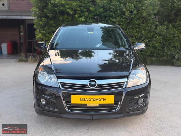 NİSA OTOMOTİV'DEN İLK SAHİBİNDEN 1.3 CDTİ ASTRA OTOMATİK