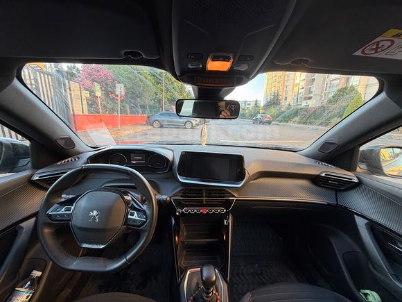Sahibinden Hatasız Peugeot 2008 1.2 PureTech Active 2022 Model 