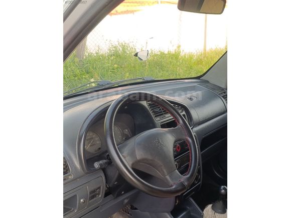 otomobil ruhsatlı Peugeot partner