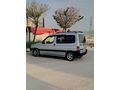 otomobil ruhsatlı Peugeot partner
