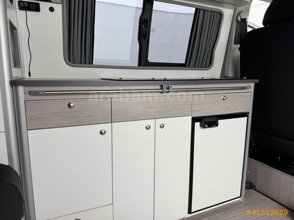 OTOHOL - VW TRANSPORTER 2.0 TDI - DEMONTE KARAVAN / POP-UP