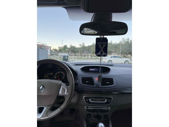 Sahibinden Renault Megane 1.5 dCi Privilege 2012 Model 