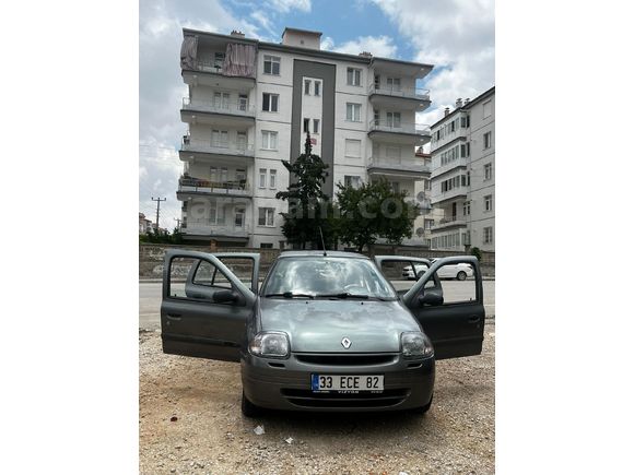 Sahibinden Renault Clio 1.4 2001 Model