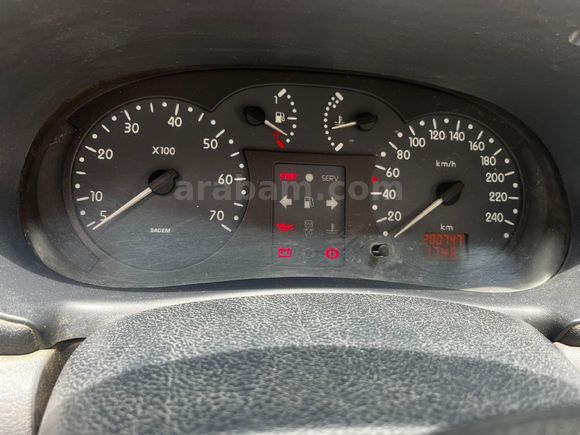 Sahibinden Renault Clio 1.4 2001 Model