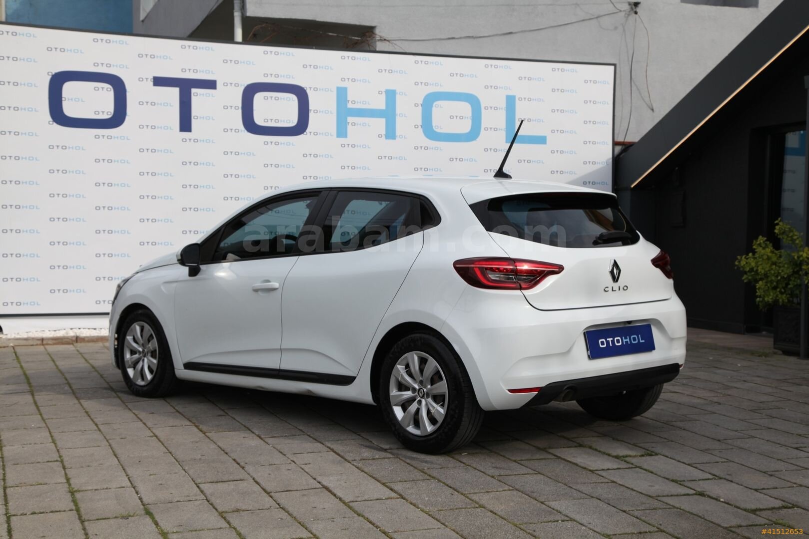 Galeriden Renault Clio 1.0 SCe Joy 2021 Model İstanbul 124.000 km Beyaz 5