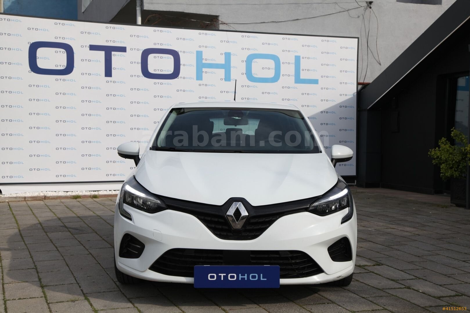 Galeriden Renault Clio 1.0 SCe Joy 2021 Model İstanbul 124.000 km Beyaz 2