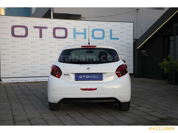OTOHOL - PEUGEOT 208 1.2 PURETECH ACTIVE ETG5