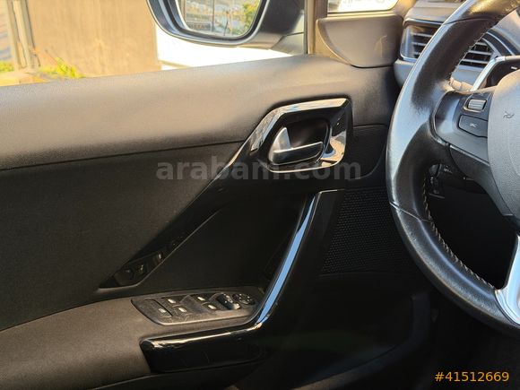 OTOHOL - PEUGEOT 208 1.2 PURETECH ACTIVE ETG5