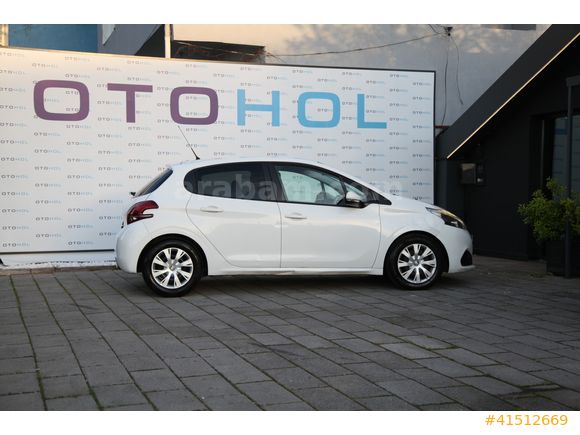 OTOHOL - PEUGEOT 208 1.2 PURETECH ACTIVE ETG5