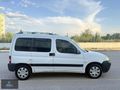 HATASIZ KLİMALI DÜŞÜK KM MÜKEMMEL KONDİSYON PARTNER