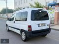 HATASIZ KLİMALI DÜŞÜK KM MÜKEMMEL KONDİSYON PARTNER