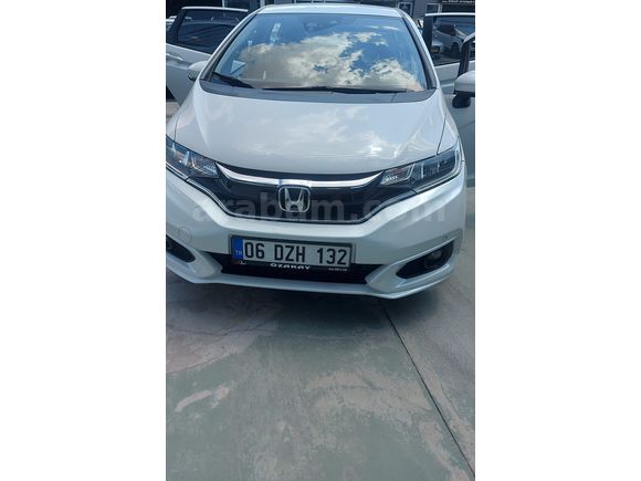 Sahibinden Honda Jazz 1.3 Elegance 2019 Model Ankara servis bakımlı