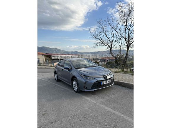 Sahibinden Toyota Corolla 1.8 Hybrid Dream 2019 Model 