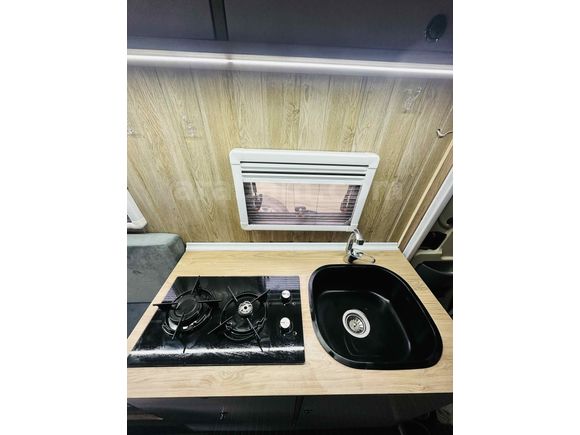 YENİ KASA +ÇELİK JANT+ŞOFBEN +KUMANDALI TENTE +ÇEKME KARAVAN 