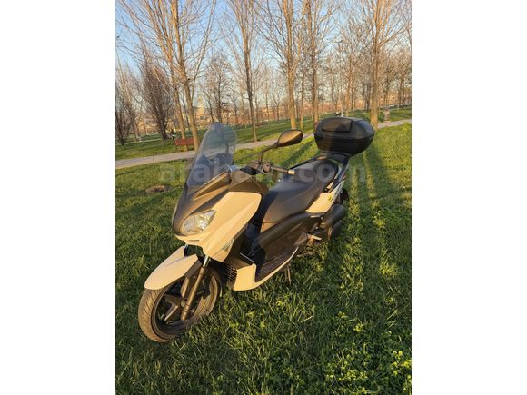 X-MAX 250 2013 28.XXX KM 