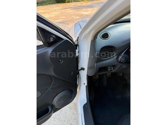 1998 MODEL HYUNDAİ ACCENT 1.3 LX DEĞİŞENSİZ..