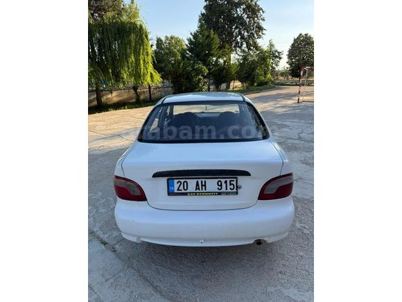 1998 MODEL HYUNDAİ ACCENT 1.3 LX DEĞİŞENSİZ..