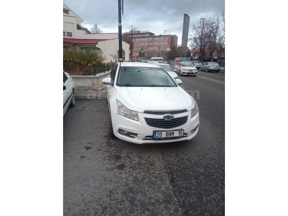 Sahibinden Chevrolet Cruze 1.6 Sport 2012 Model Sivas 165.000 km Beyaz