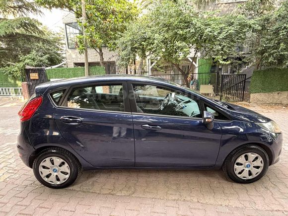 2011 MODEL 198 BİNDE ORJİNAL KM TERTEMİZ MASRAFSIZ AİLE ARACI