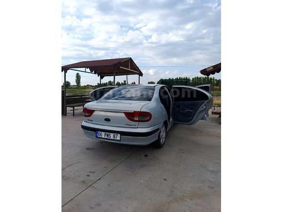 1.6 16 Valf RXT 2000 MODEL