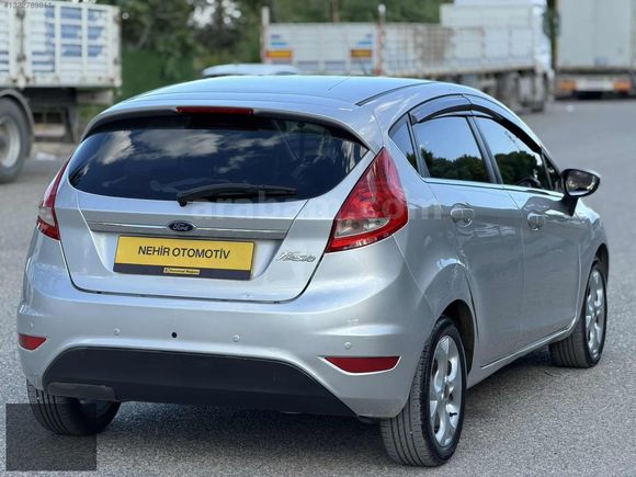 2010 MODEL FORD FİESTA 1.4 BENZİN LPG BİR PARÇA BOYALI