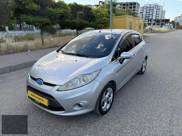 2010 MODEL FORD FİESTA 1.4 BENZİN LPG BİR PARÇA BOYALI
