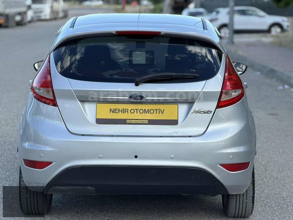 2010 MODEL FORD FİESTA 1.4 BENZİN LPG BİR PARÇA BOYALI